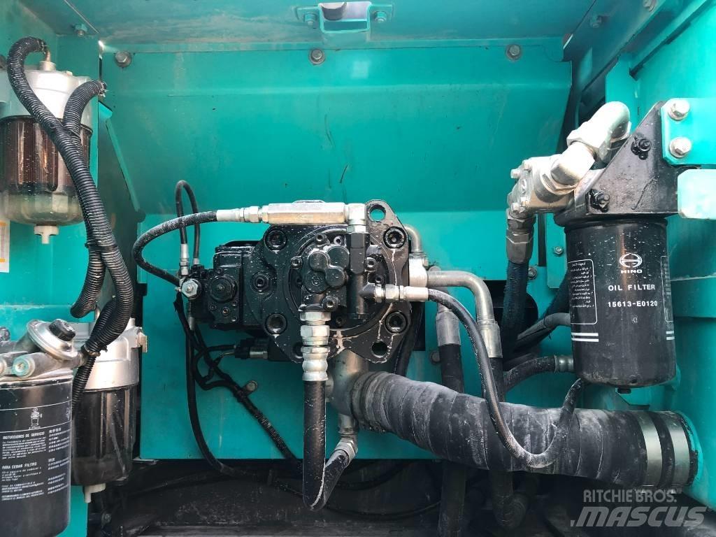 Kobelco 350 Гусеничні екскаватори
