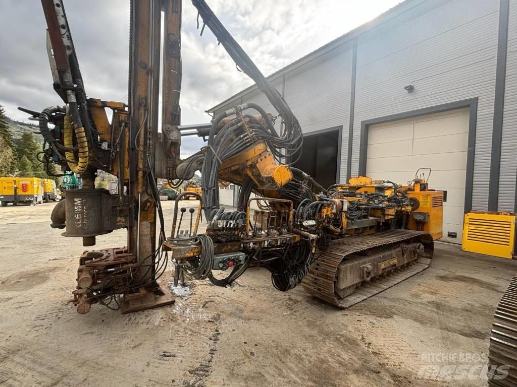 Klemm KR 807-4 Копрові установки