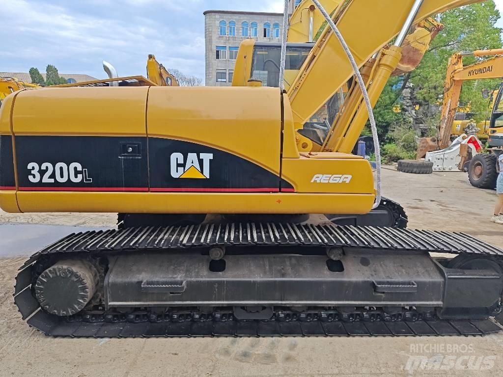 CAT 320 C L Гусеничні екскаватори