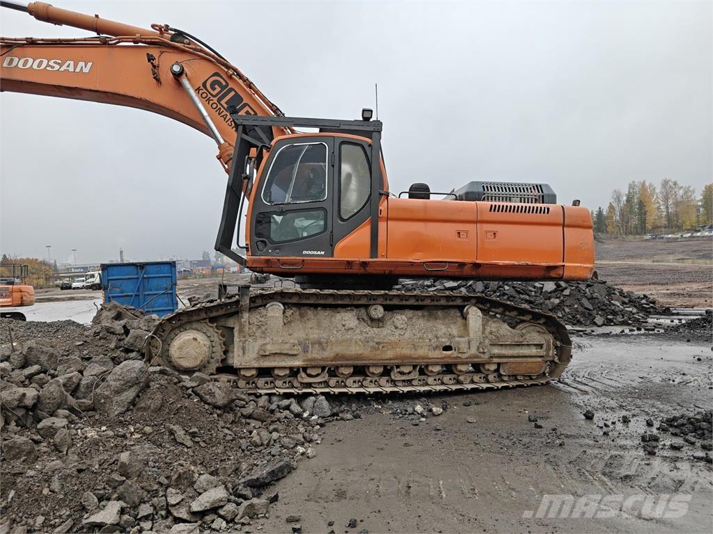 Doosan DX520LC Гусеничні екскаватори