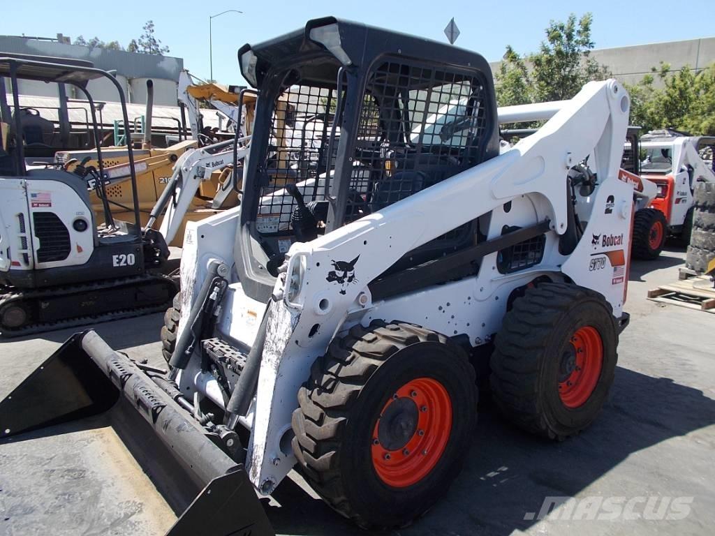 Bobcat S770 Міні-навантажувачі