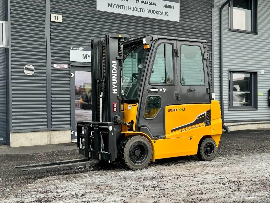 Hyundai 35B-9U Електронавантажувачі