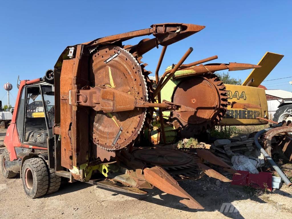 CLAAS RU 450 Кормозбиральні комбайни