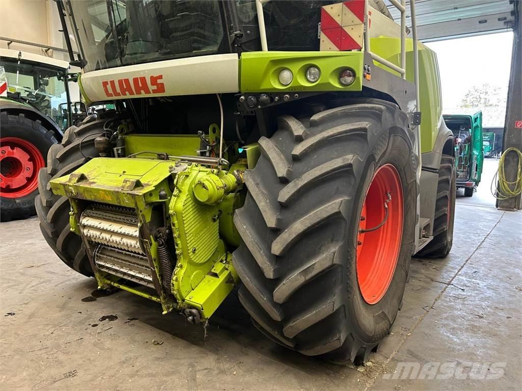 CLAAS Jaguar 960 Кормозбиральні комбайни