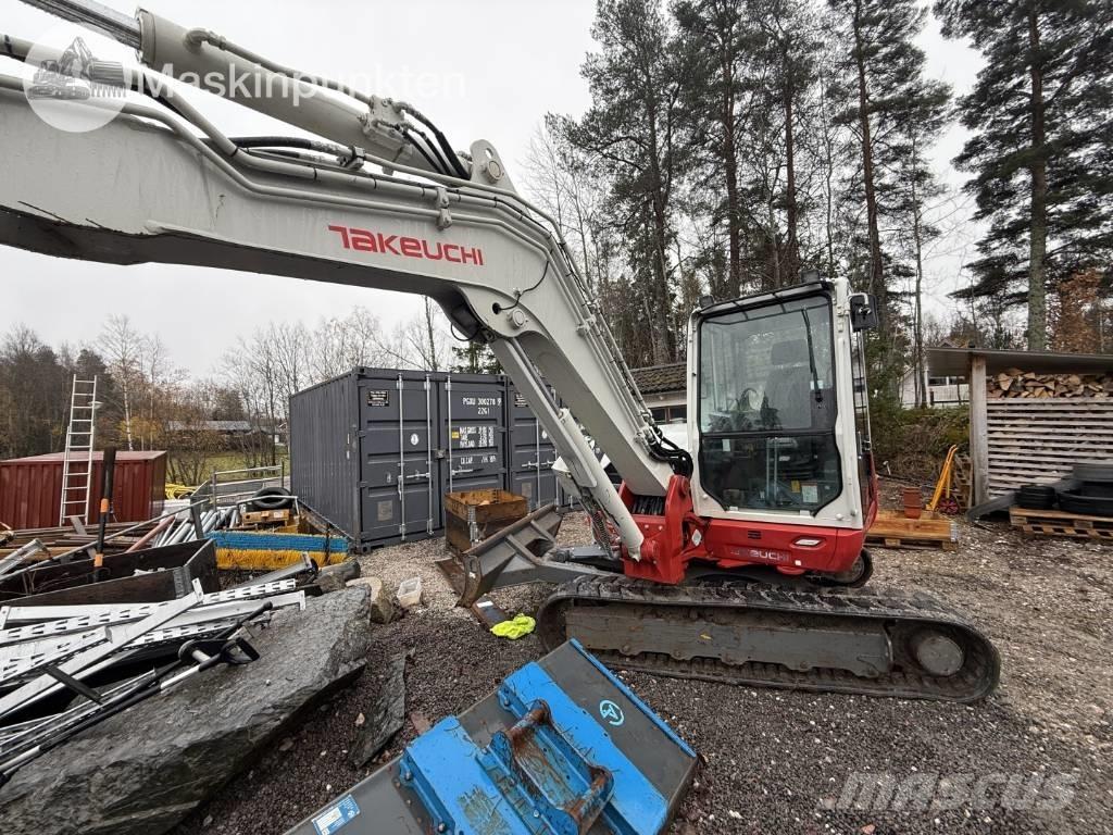 Takeuchi TB 370 Гусеничні екскаватори