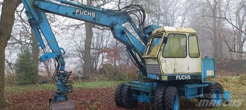 Fuchs F 712 Колісні екскаватори