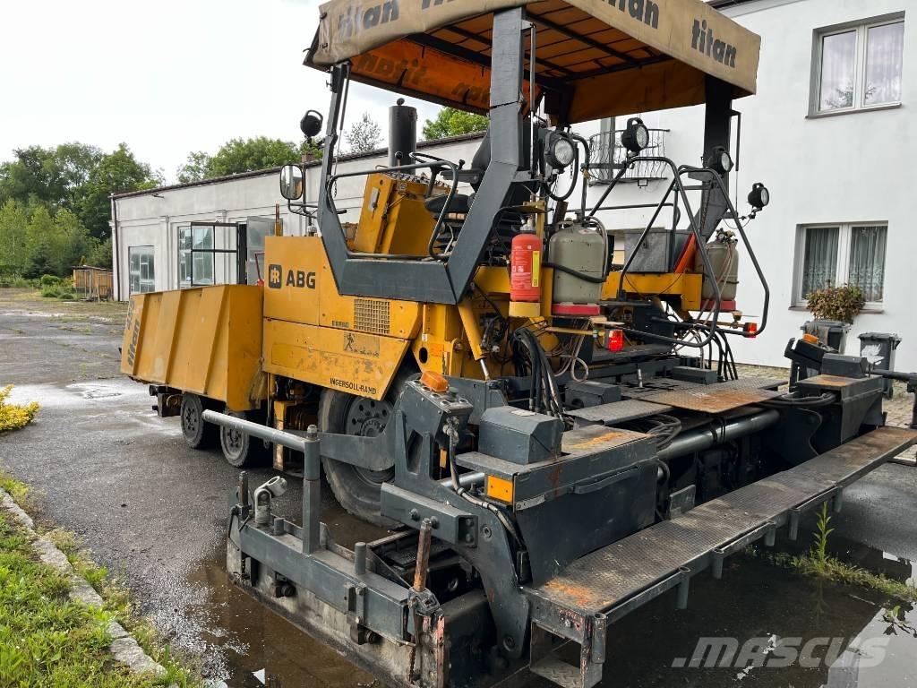 ABG Titan 455 Асфальтовкладачі