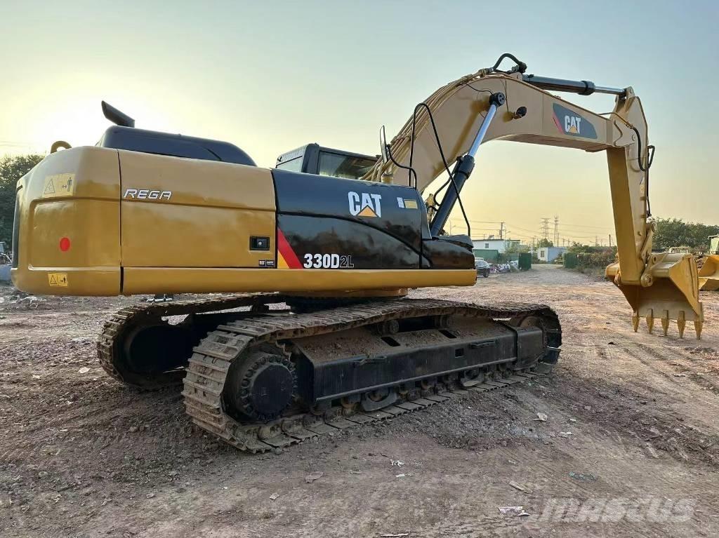 CAT 330 D L Гусеничні екскаватори