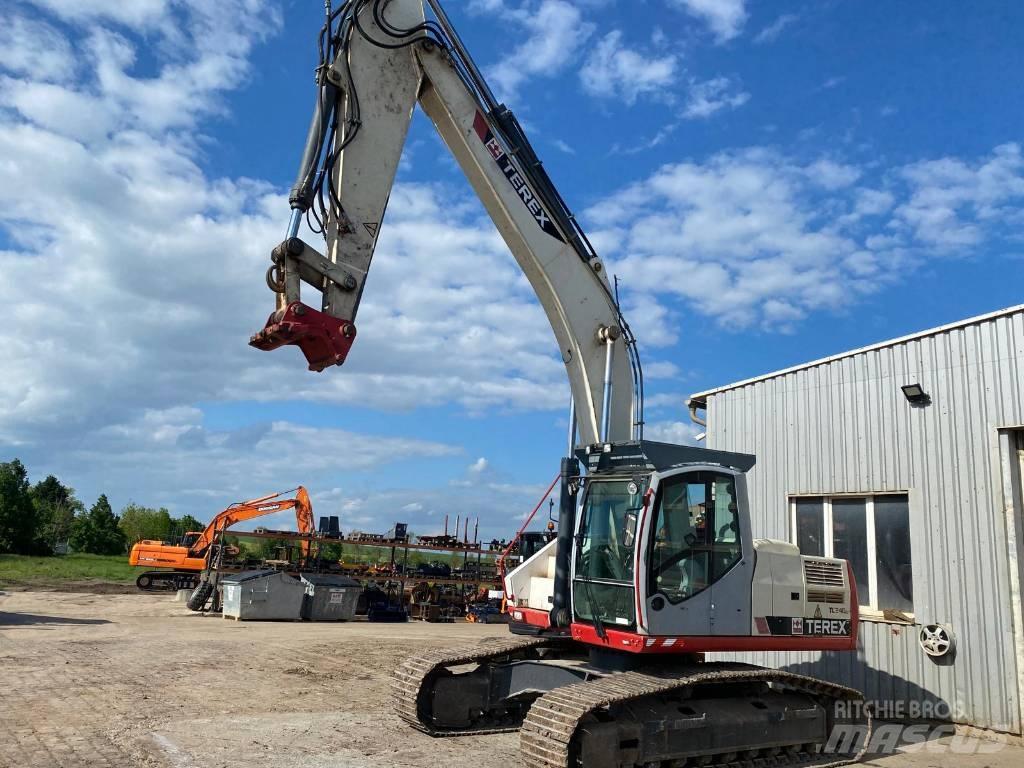 Terex TC240LC Гусеничні екскаватори