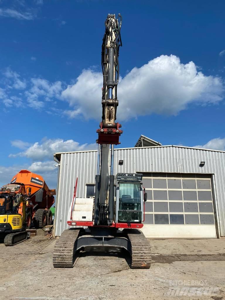 Terex TC240LC Гусеничні екскаватори