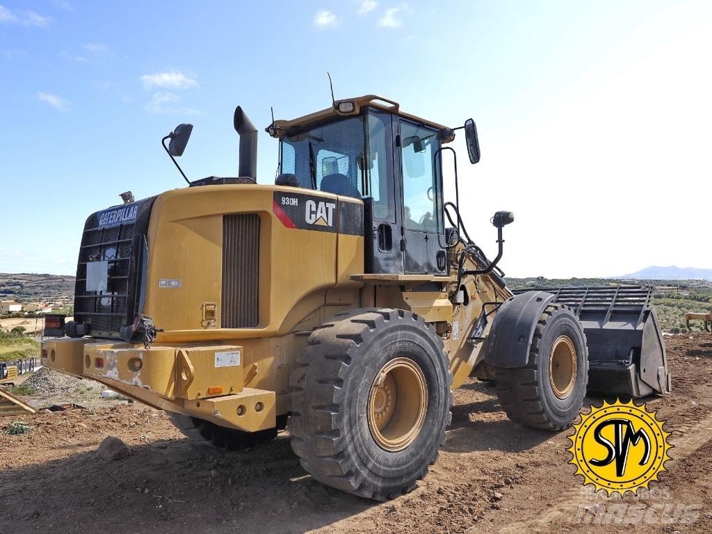 CAT 930 H Фронтальні навантажувачі