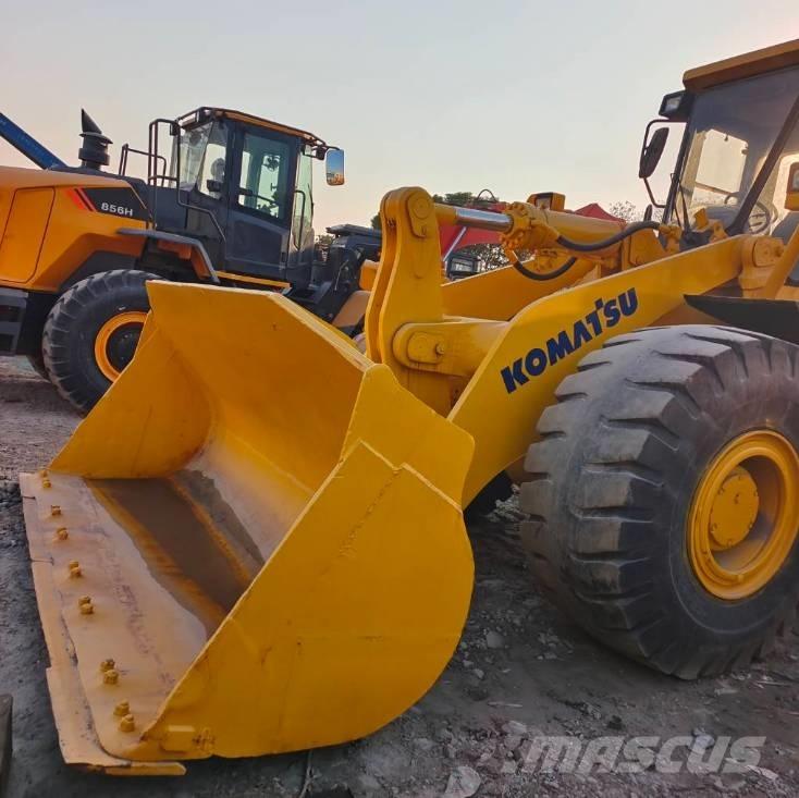 Komatsu WA 470 Фронтальні навантажувачі