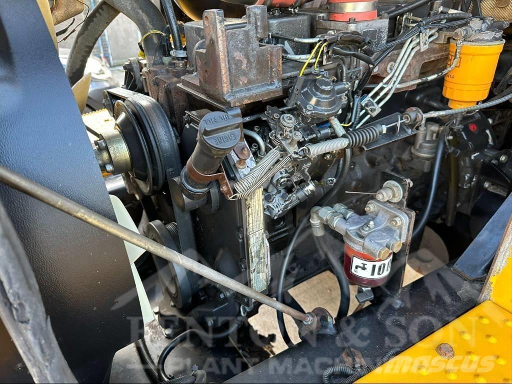 JCB 714 Зчленовані самоскиди