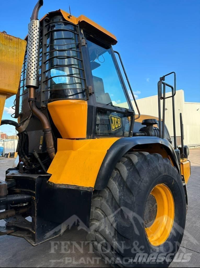 JCB 714 Зчленовані самоскиди