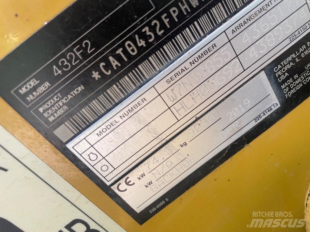 CAT 432 F Екскаватори-навантажувачі