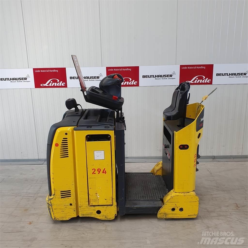 Linde P30C Тягачі колісні