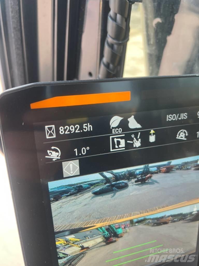 CAT 330 Гусеничні екскаватори