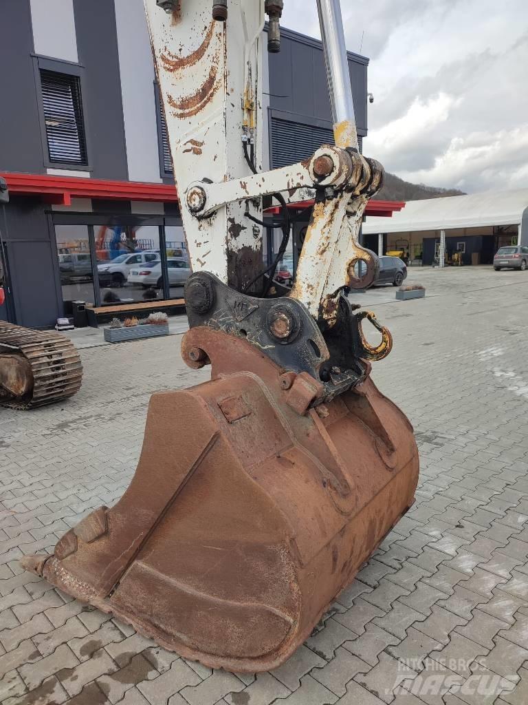 Komatsu PC210 LC-8 Гусеничні екскаватори