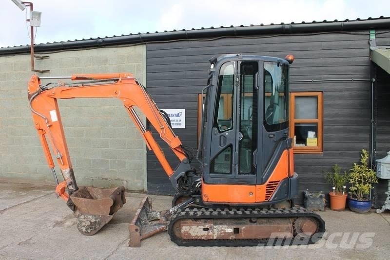Hitachi ZX 30 U Міні-екскаватори < 7т