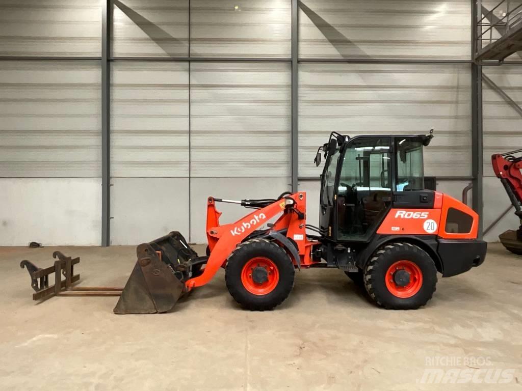 Kubota R 065 Фронтальні навантажувачі