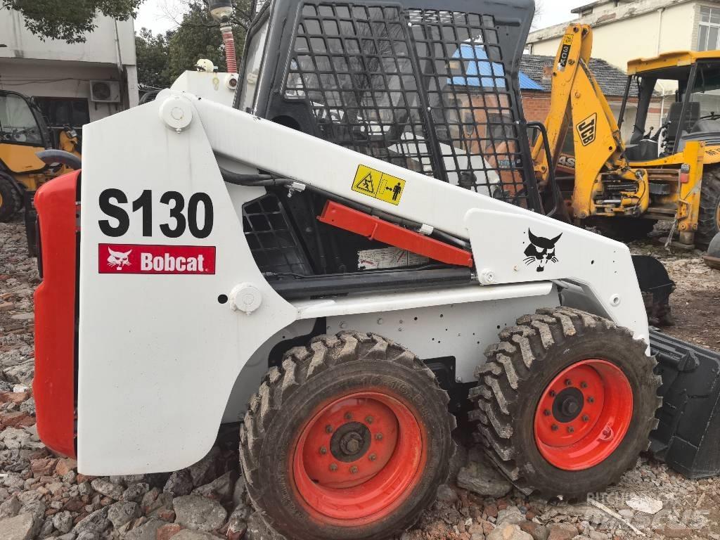 Bobcat S 130 Міні-навантажувачі