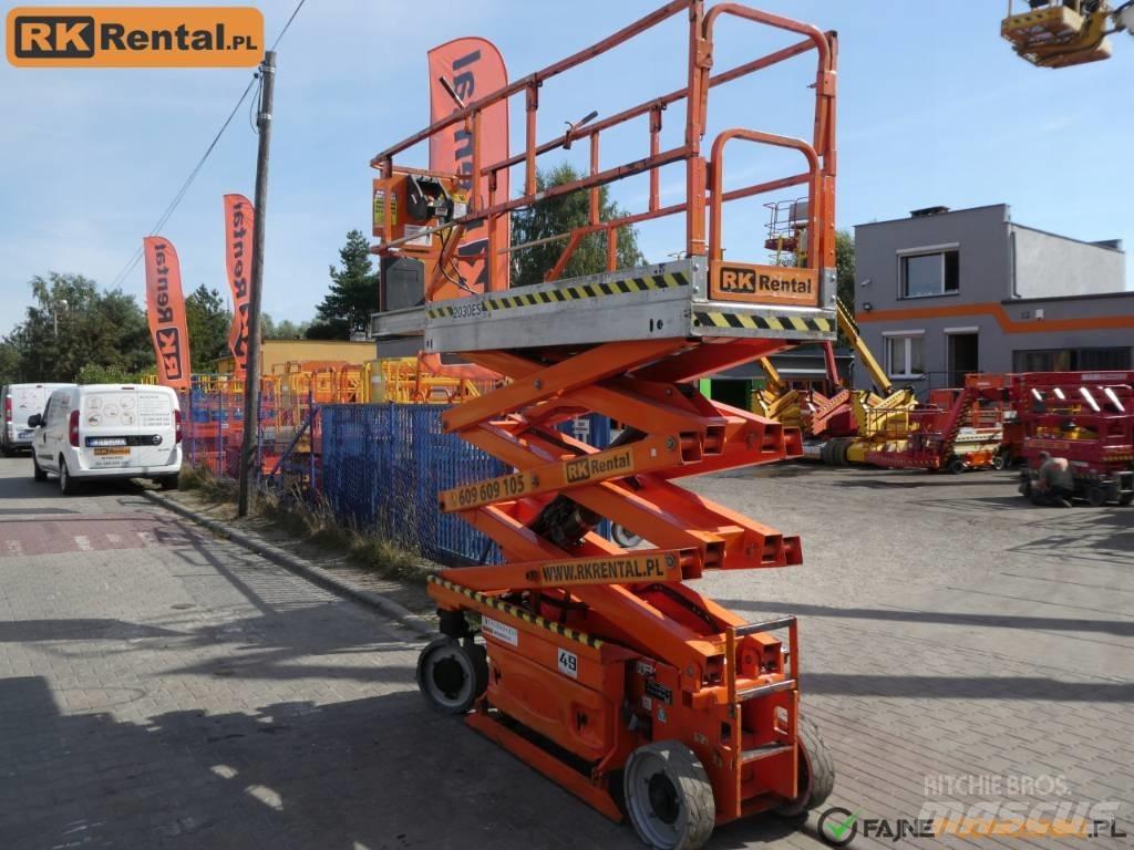 JLG 2030 ES Підйомники-ножиці