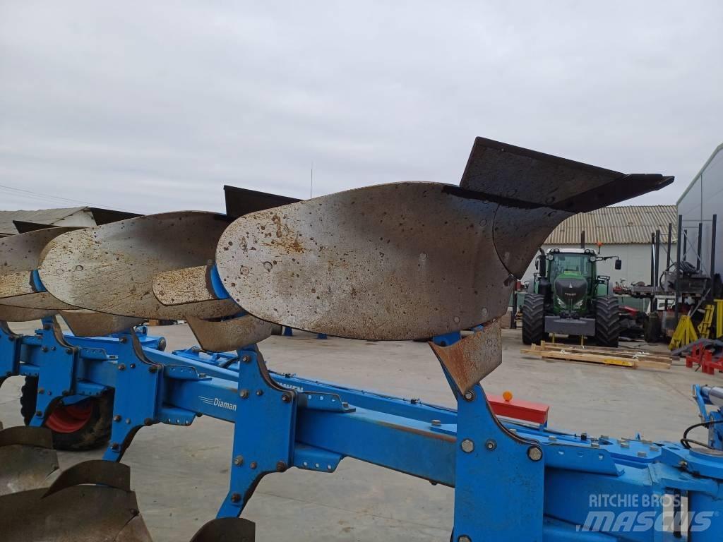 Lemken Diamant Реверсивні плуги