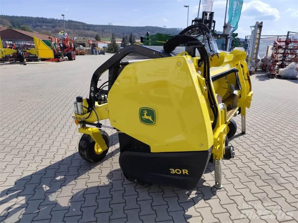 John Deere 9700i Кормозбиральні комбайни