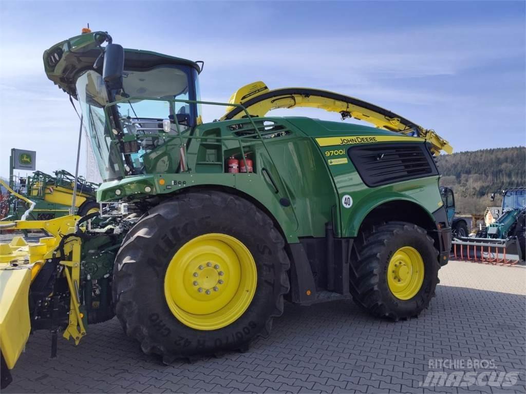 John Deere 9700i Кормозбиральні комбайни