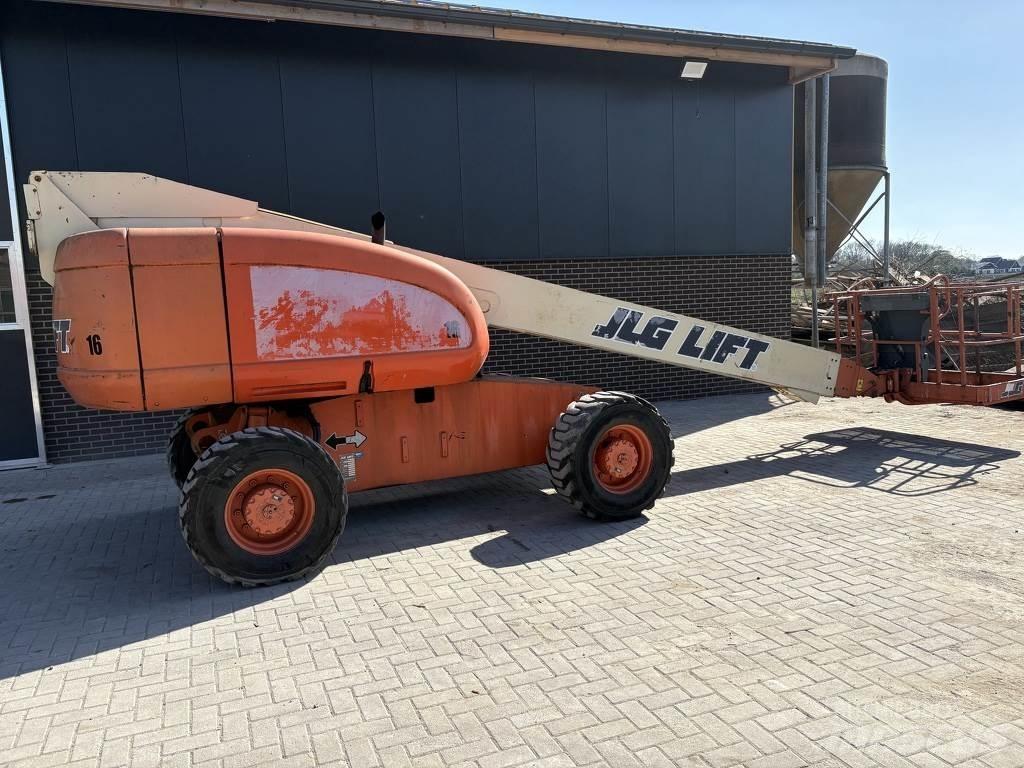 JLG 600s Телескопічні підйомники