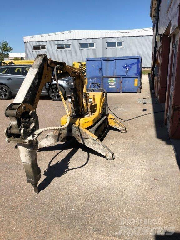 Brokk 90 Екскаватори для знесення споруд