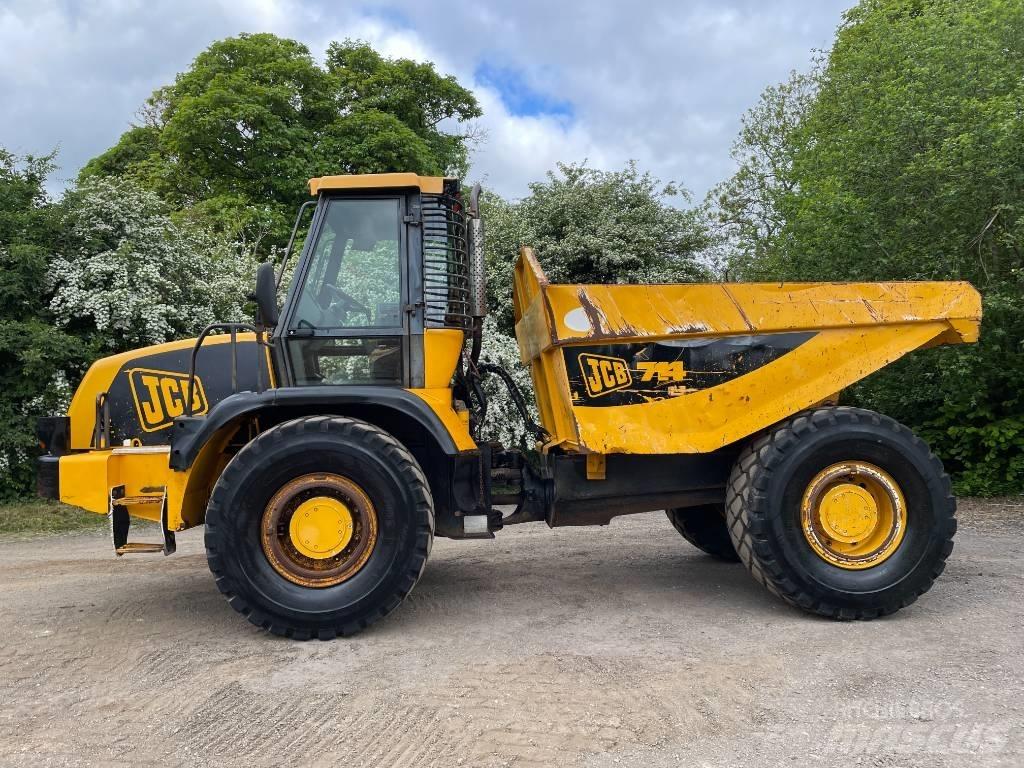 JCB 714 Зчленовані самоскиди