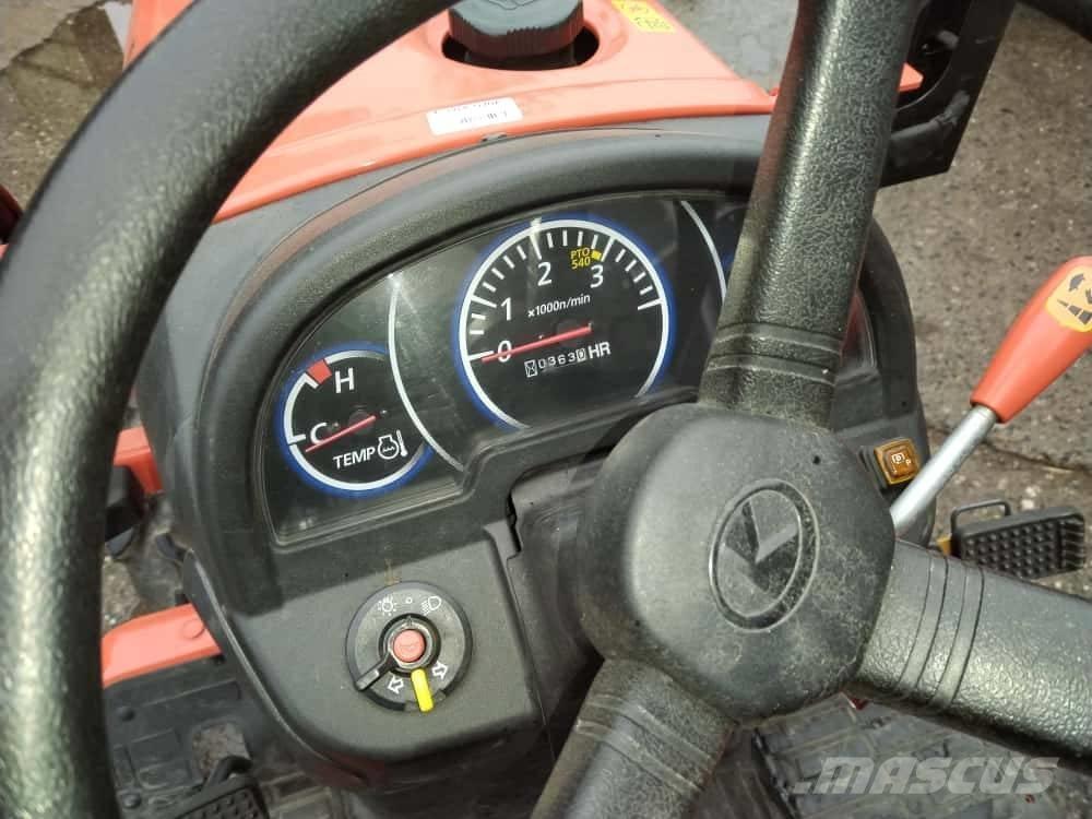 Kubota B 1181 Трактори