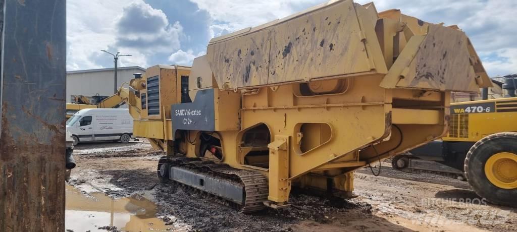 Extec C12 + Мобільні дробарки