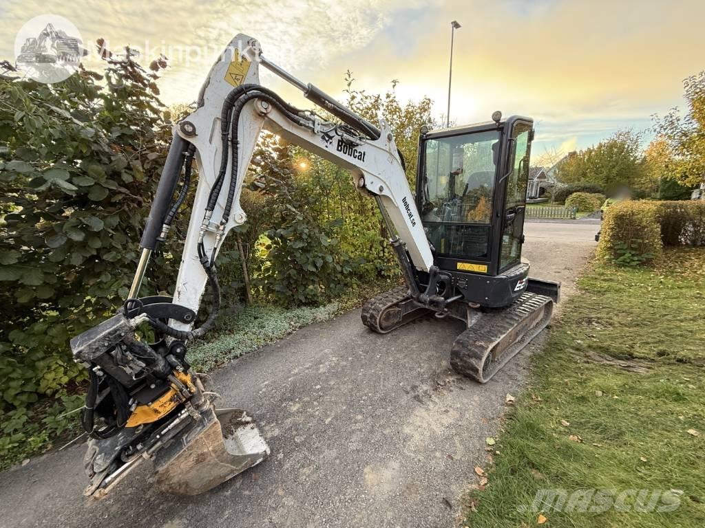 Bobcat E 27 + Släp Міні-екскаватори < 7т