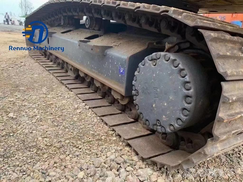 Komatsu PC 220-8 Гусеничні екскаватори