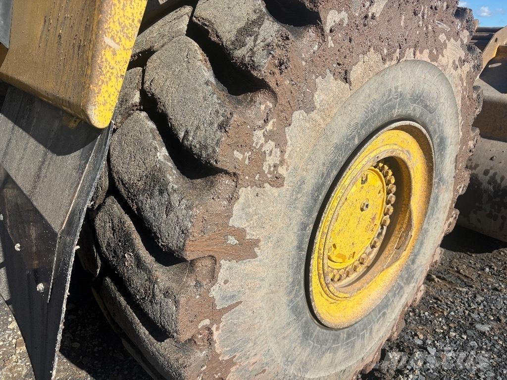 Komatsu WA 500-7 Фронтальні навантажувачі