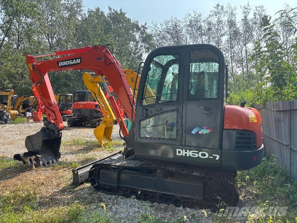 Doosan DH 60-7 Міні-екскаватори < 7т