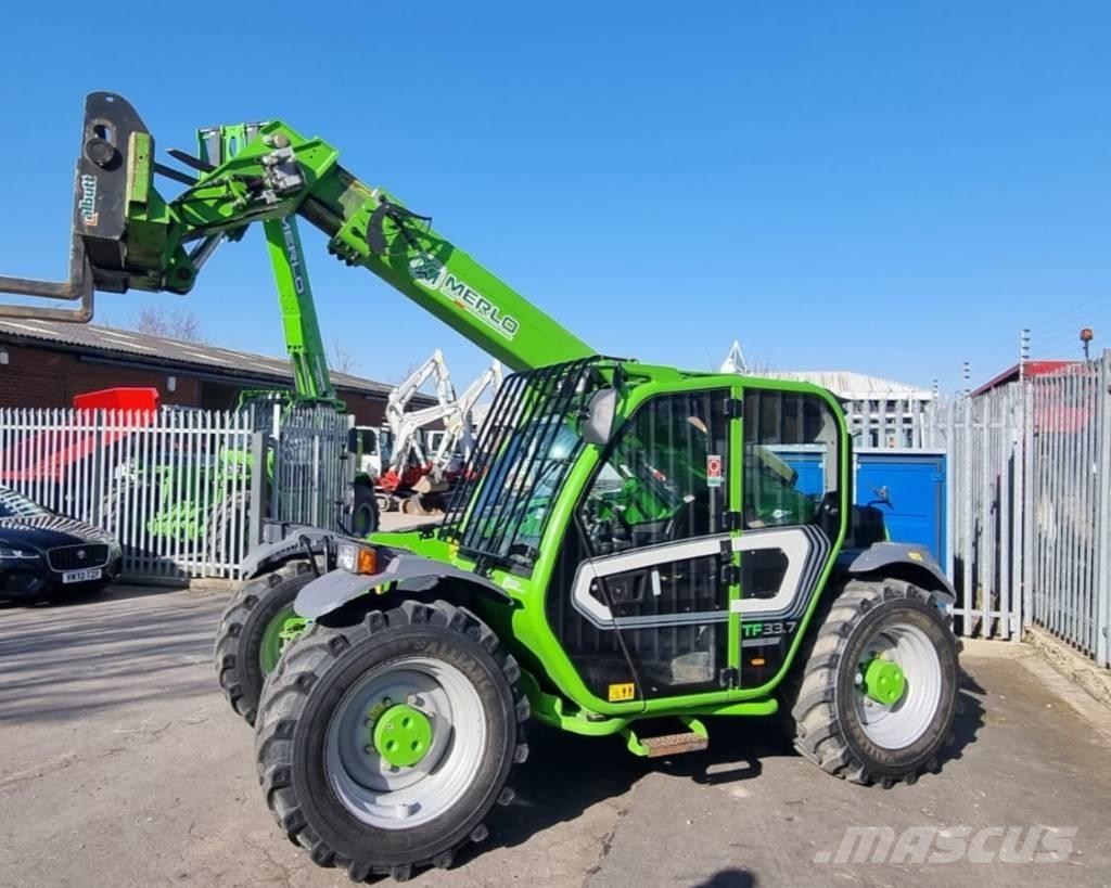 Merlo TF 33.7 Телескопічні навантажувачі