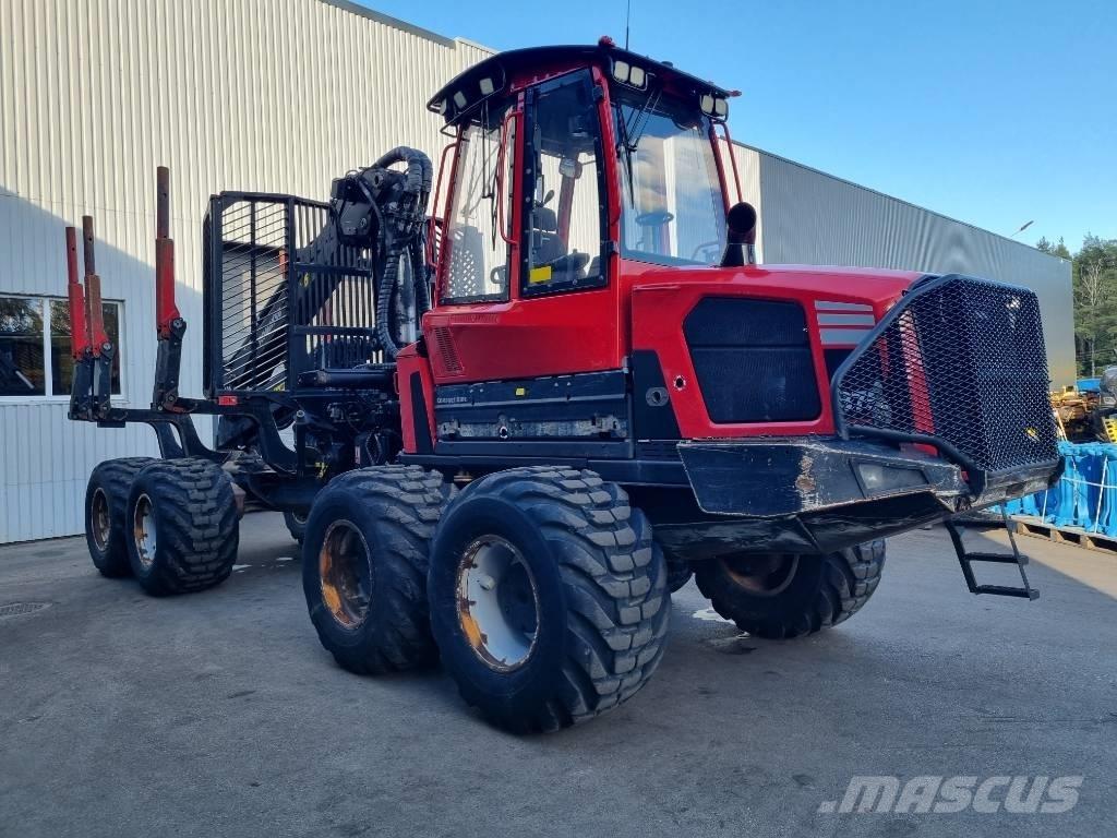 Komatsu 875 Форвардери