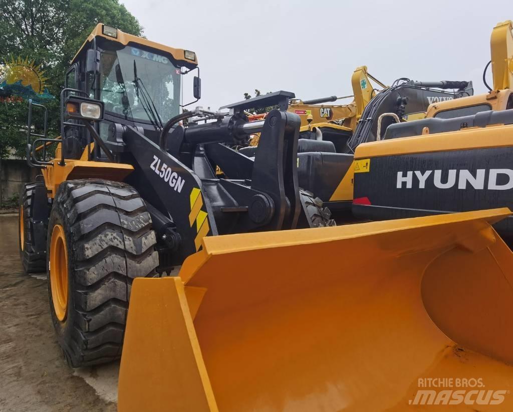 XCMG ZL 50 GN Фронтальні навантажувачі