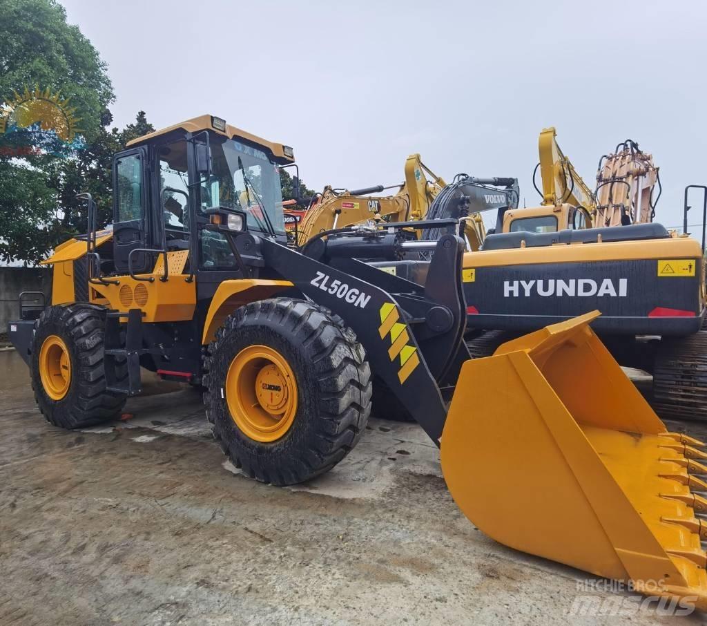 XCMG ZL 50 GN Фронтальні навантажувачі