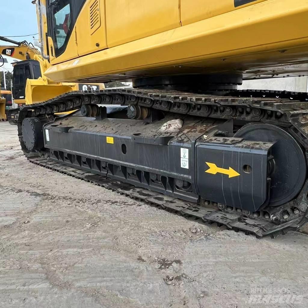 Komatsu PC360-7 Гусеничні екскаватори