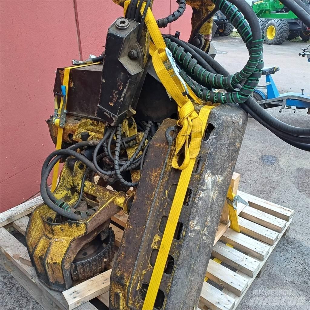 John Deere H415 Валочні головки