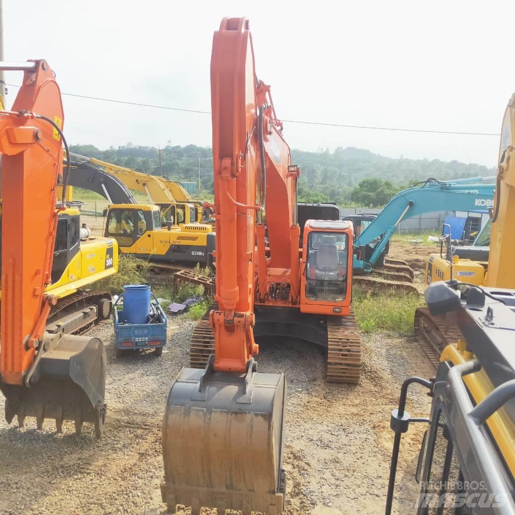 Doosan DX 300 LC Гусеничні екскаватори