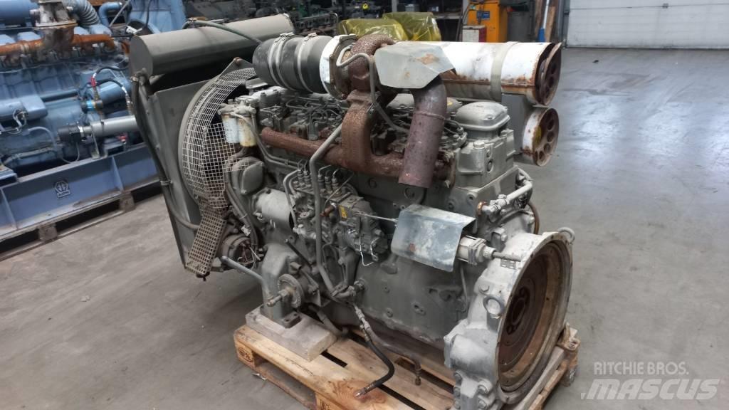 Volvo TD100 Двигуни