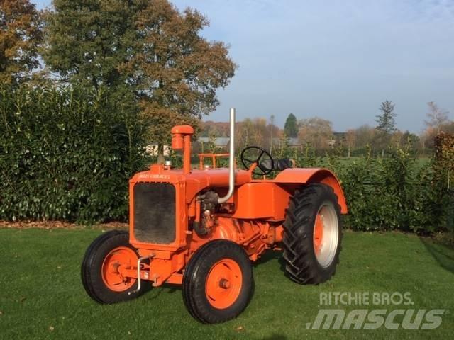 Allis-Chalmers U Трактори