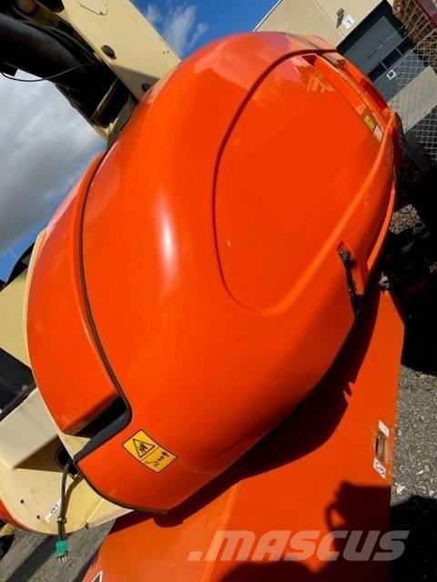 JLG 860 SJ Телескопічні підйомники