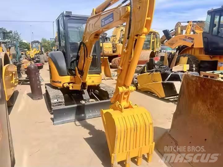 Komatsu PC 35 Міні-екскаватори < 7т