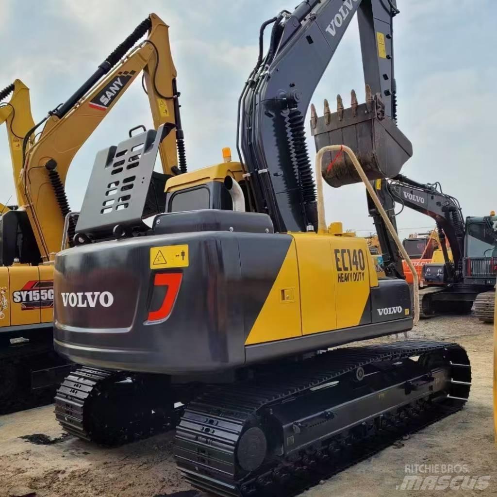 Volvo EC 140 Гусеничні екскаватори